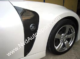 Nissan 370Z carbon fiber vented front fender 