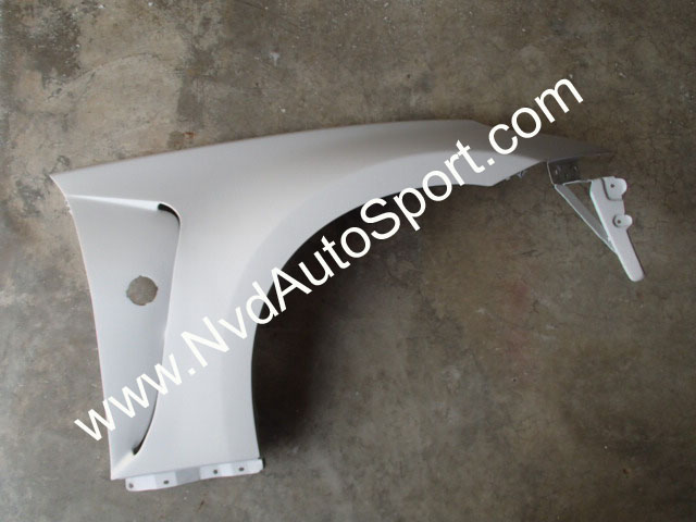 Nissan 370Z NVD Vented Front fender carbon