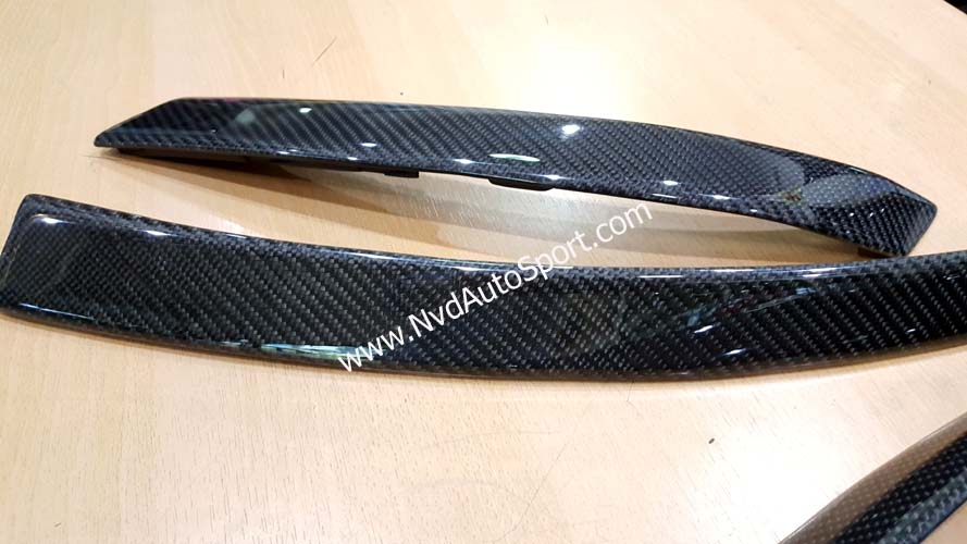 BMW E60, E60 M5 Carbon fiber interior door pull caps