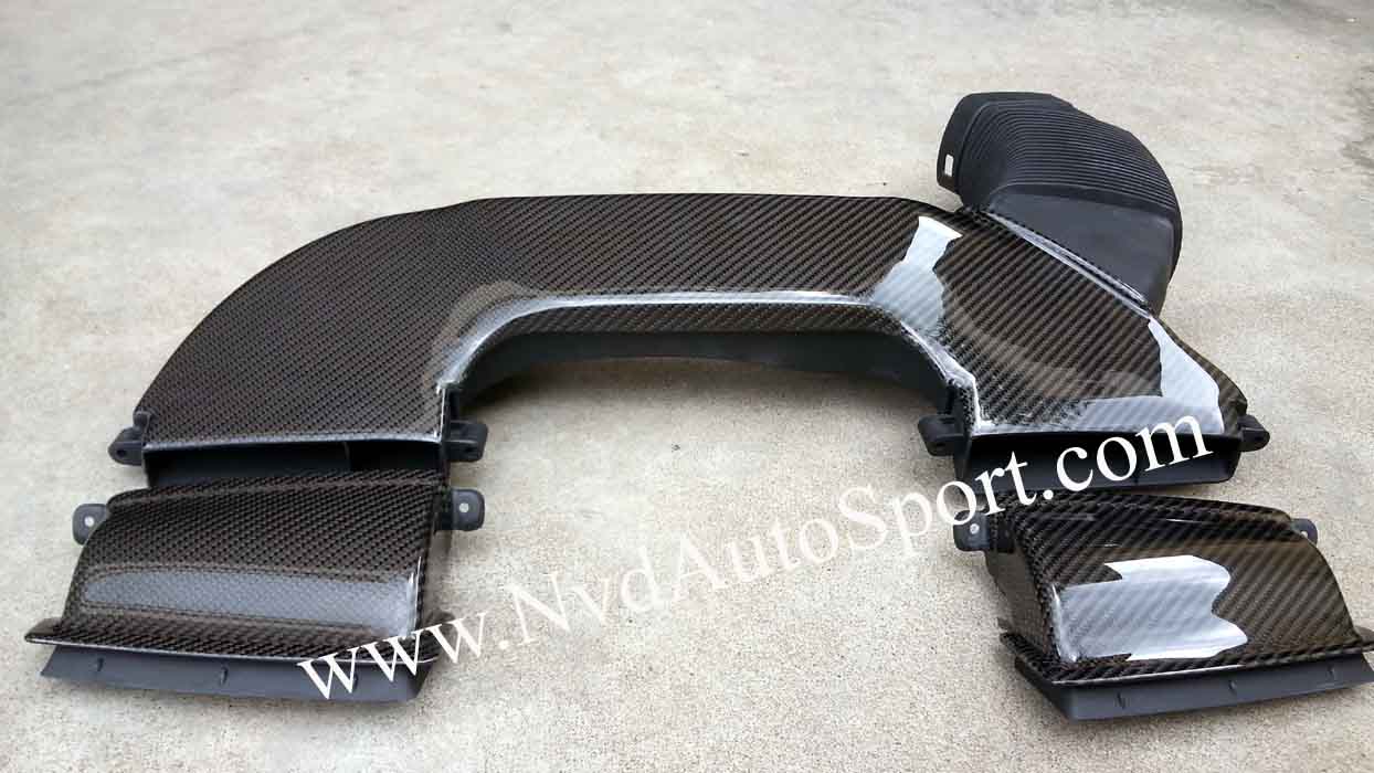 BMW E81 E82 E87 E88 1M Carbon fiber AIR INTAKE SNORKEL