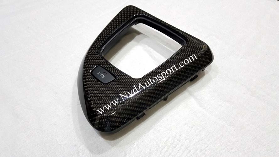 BMW E82, E88 135i Carbon fiber interior shifter bezel