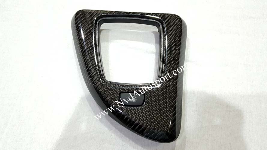 BMW E82, E88 135i Carbon fiber interior shifter bezel