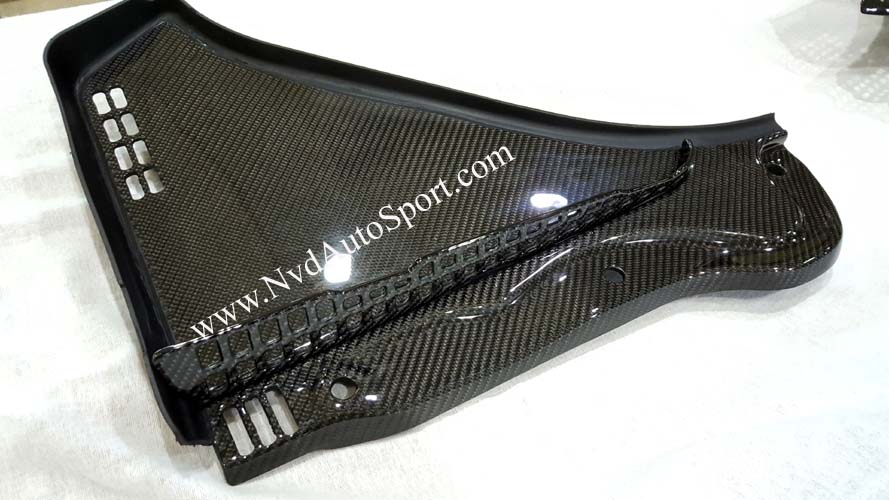 BMW F10 M5 Carbon fiber Unit Compartment Panel