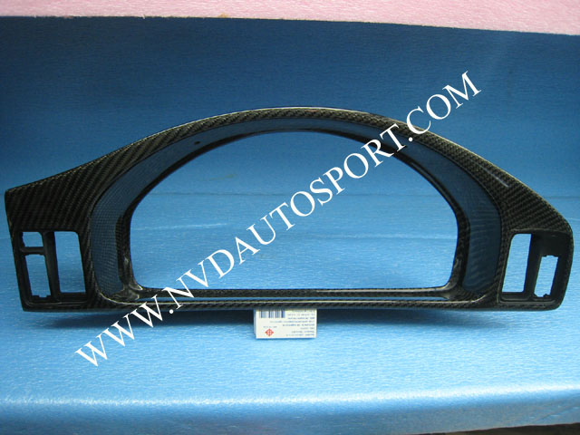 Bmw E31 - 8 serie carbon fiber gauge panel