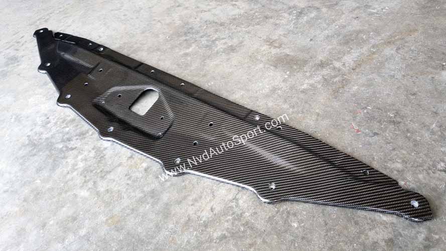 BMW E63 M6 E64 M6 Carbon fiber mount front bumper center