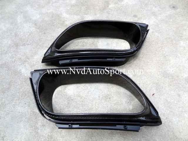 Porsche 991 - 991 Turbo S Carbon fiber exterior rear bumper exhuast panel